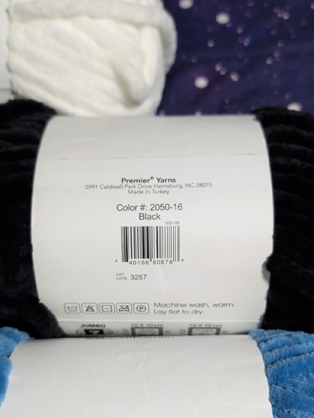 7 Brand New Skeins Premier Parfait XL Chenille Yarn Various Colors Smoke Free - Picture 8 of 10